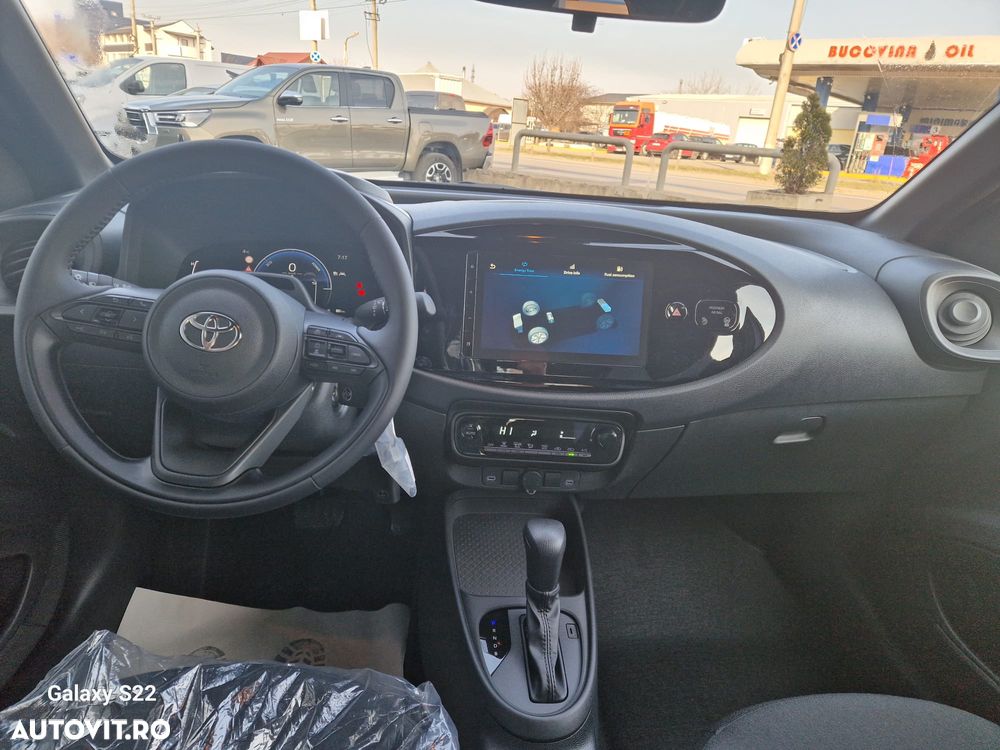 Toyota Aygo X - 10