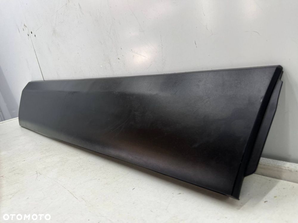 Listwa Mazda CX-30 CX30 2019r.- prawa przednia dolna nakładka drzwi dgh9-51ra1 - 13