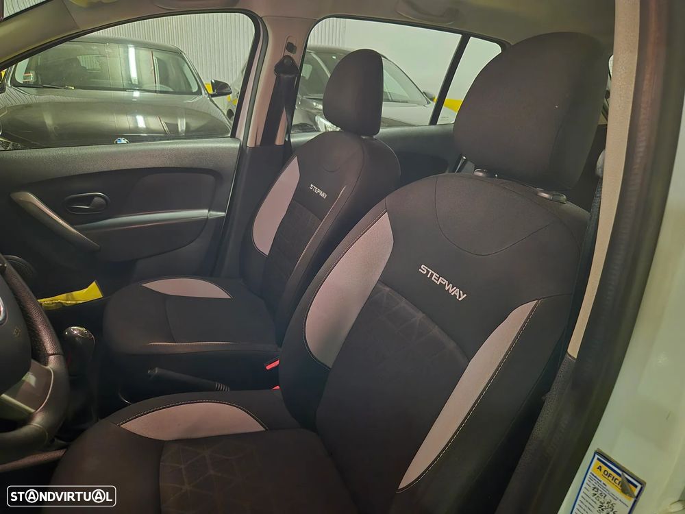 Dacia Sandero 1.0 TCe Stepway - 20