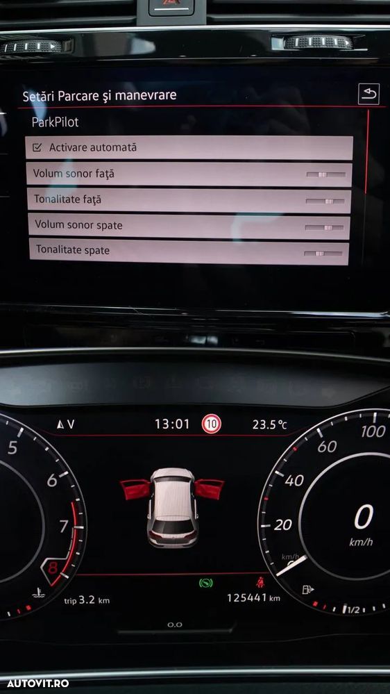 Volkswagen Golf GTI (BlueMotion Technology) DSG Performance - 38