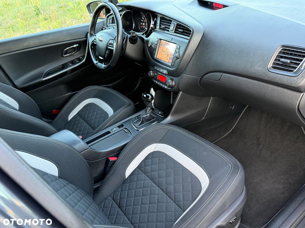 Kia Ceed 1.6 CRDi 136 DCT ISG GT Line - 16