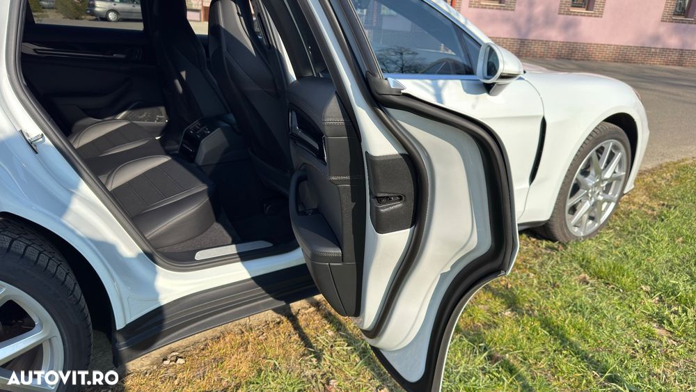 Porsche Panamera - 10