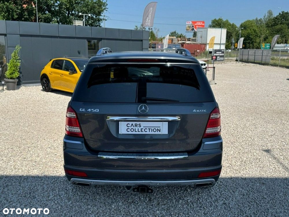 Mercedes-Benz GL - 5