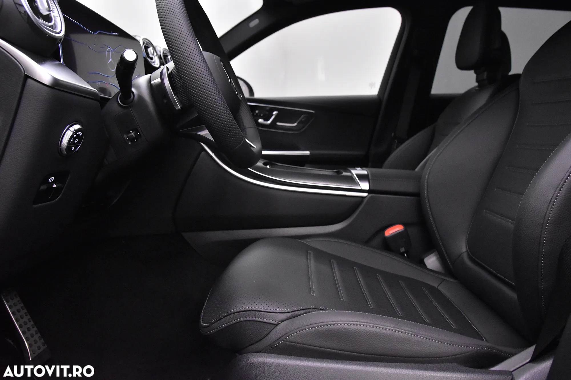 Mercedes-Benz GLC 220 d 4MATIC MHEV - 22