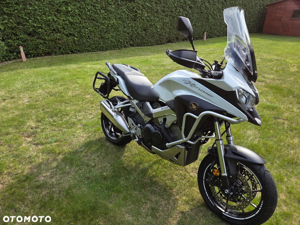 Honda VFR - 4