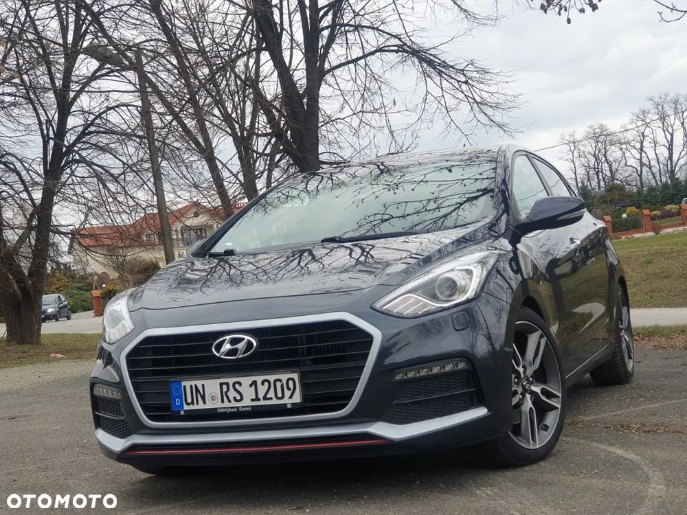 Hyundai i30 1.6 T GDI Turbo - 4