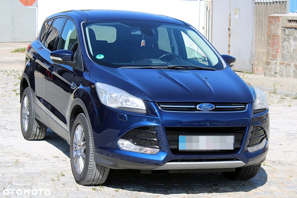 Ford Kuga - 1