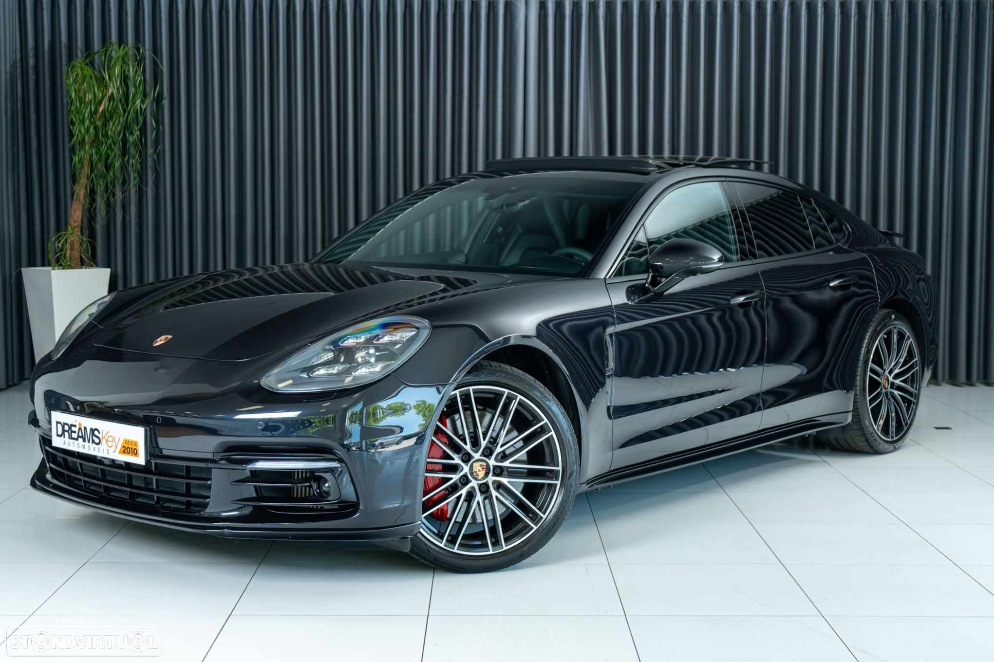 Porsche Panamera 4 E-Hybrid - 7