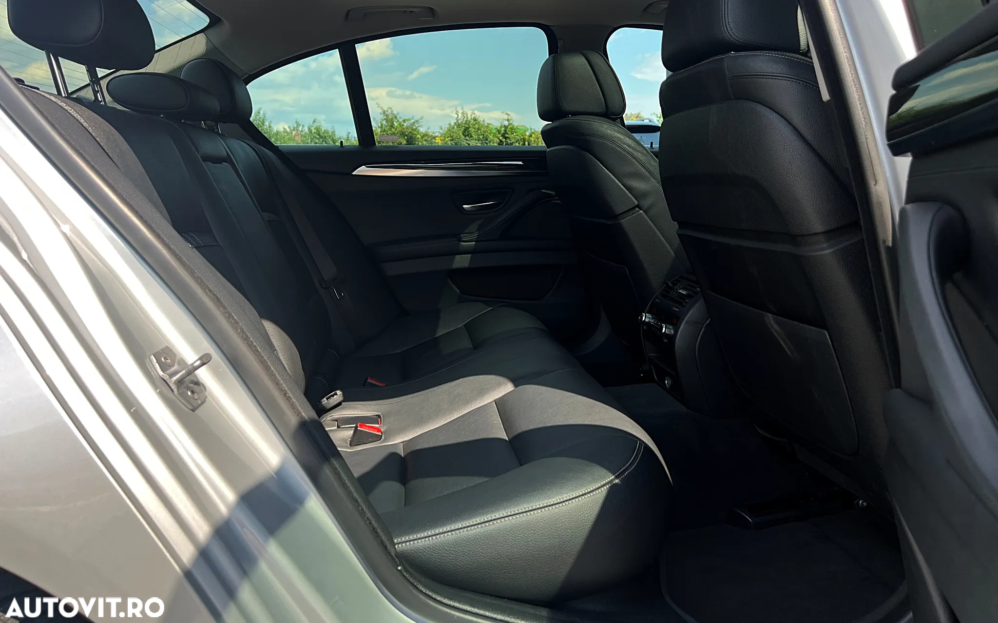 BMW Seria 5 530d xDrive - 22