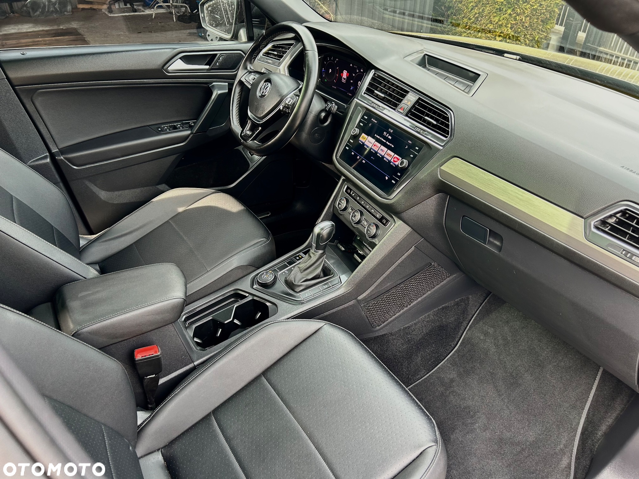 Volkswagen Tiguan 2.0 TSI 4Mot R-Line DSG - 33