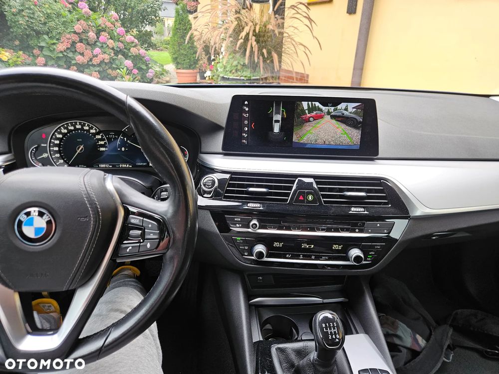 BMW Seria 5 - 34