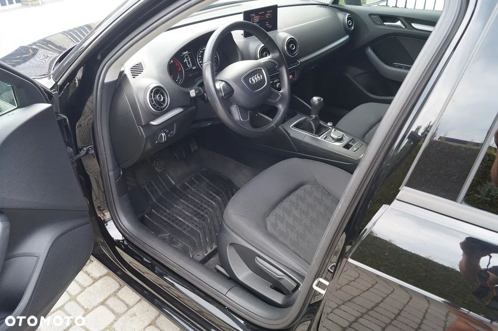 Audi A3 Sportback 1.4 TFSI Ambition - 5