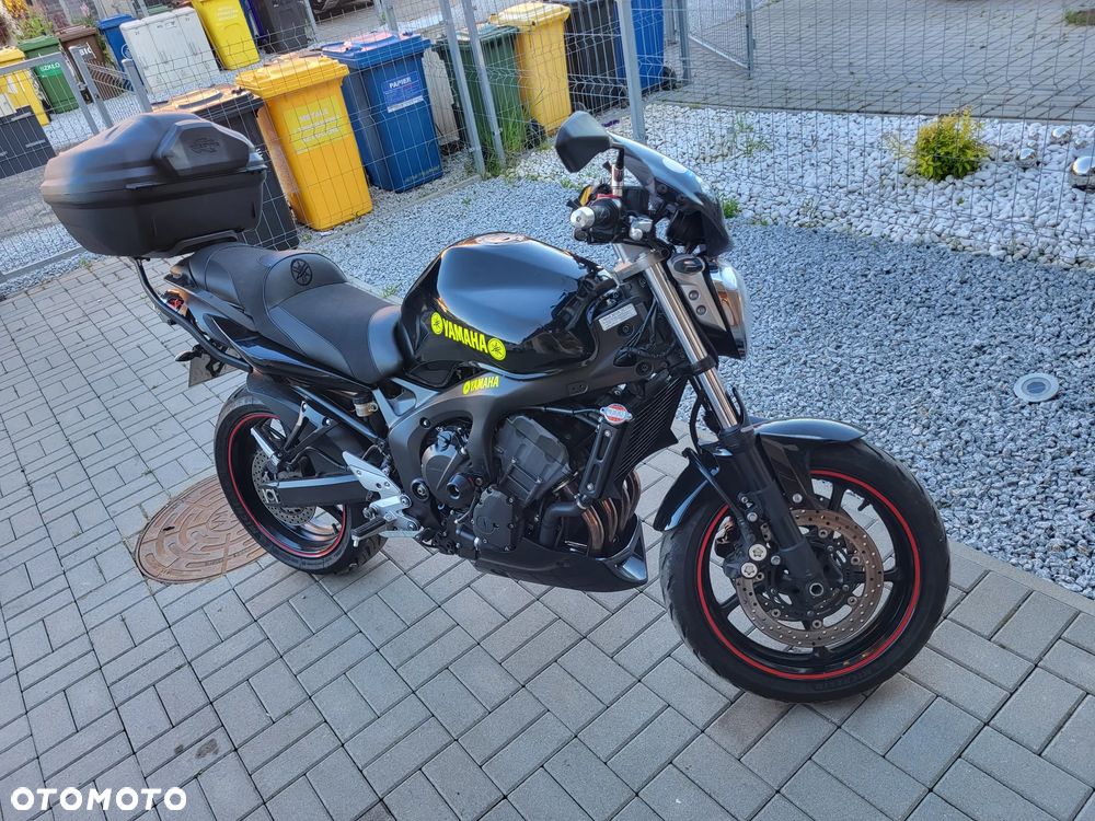 Yamaha FZ6 - 1