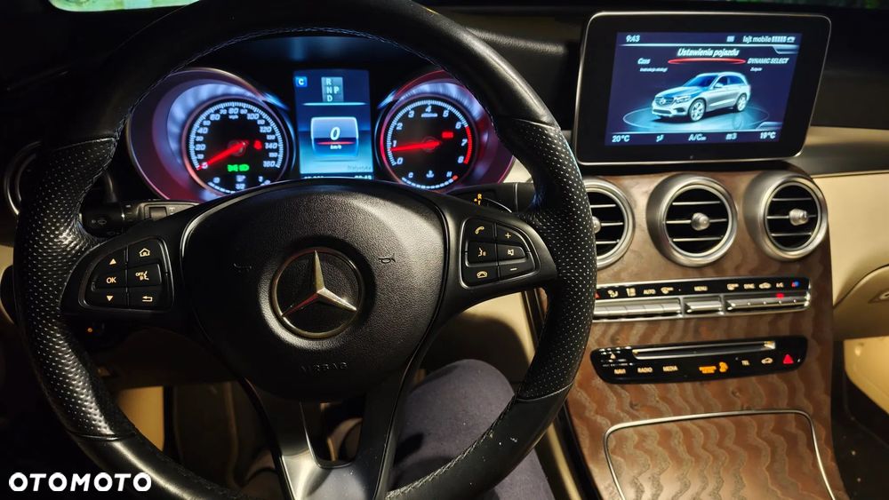 Mercedes-Benz GLC 300 4-Matic - 23