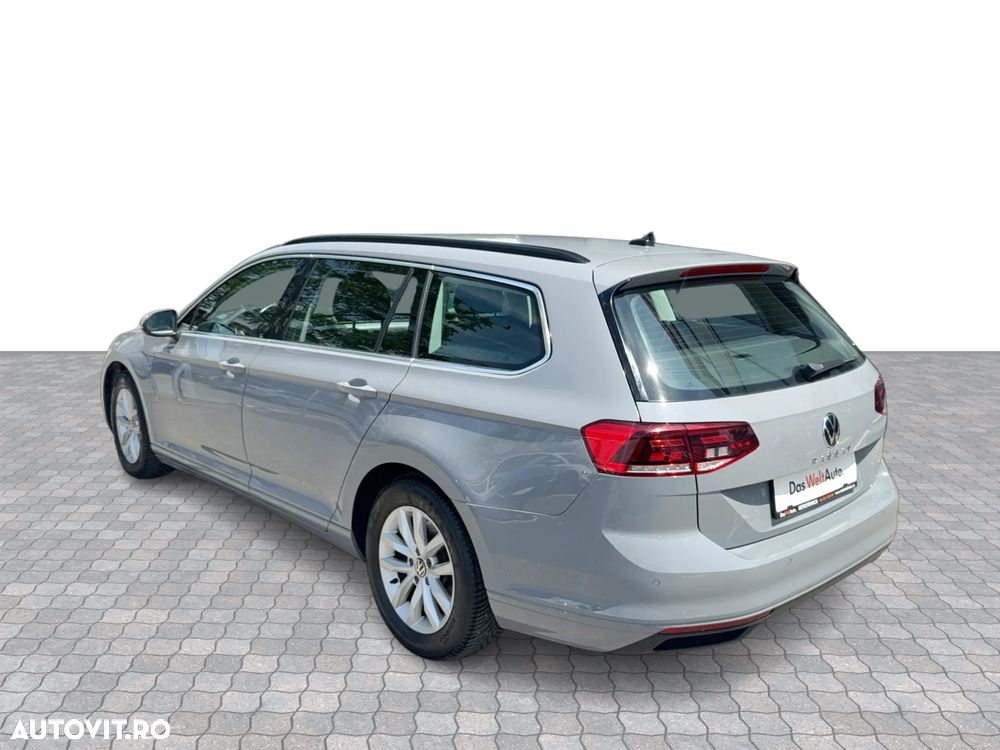 Volkswagen Passat 2.0 TDI DSG Comfortline - 3