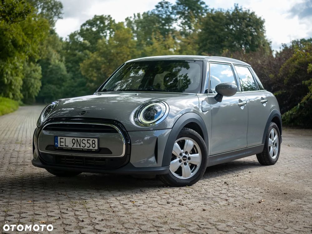 MINI Cooper Standard - 3