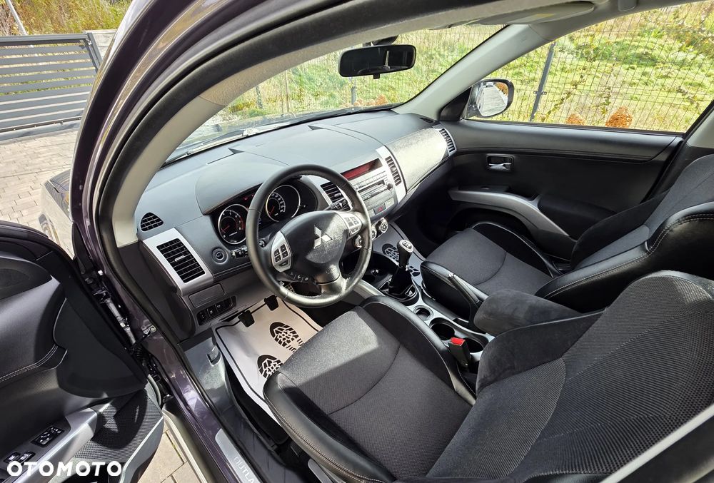 Mitsubishi Outlander 2.0 2WD - 8