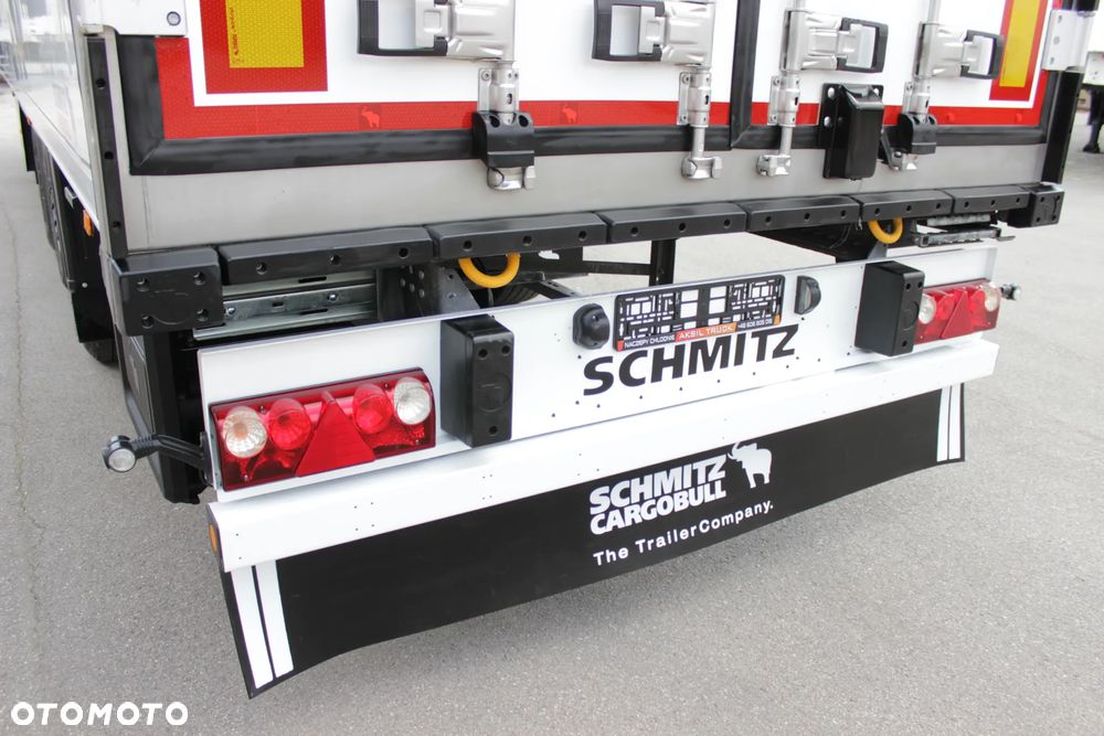 Schmitz Cargobull FP 60 V7 Thermo King SLXi 300 / DOPPELSTOCK / Oś Podnoszona /ŚCIANA 7 CM / - 13