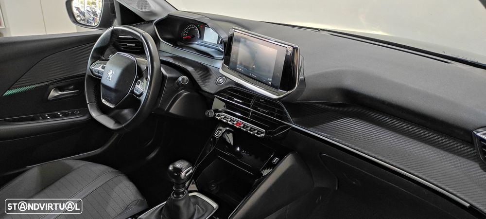 Peugeot 208 1.2 PureTech Allure - 23