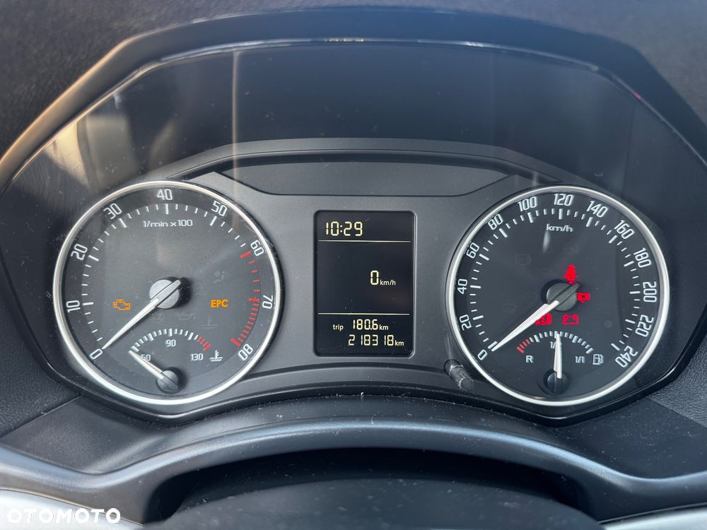 Skoda Octavia - 16