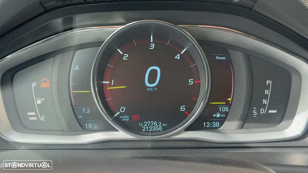 Volvo XC 70 2.0 D4 Summum Dynamic Geartronic - 8