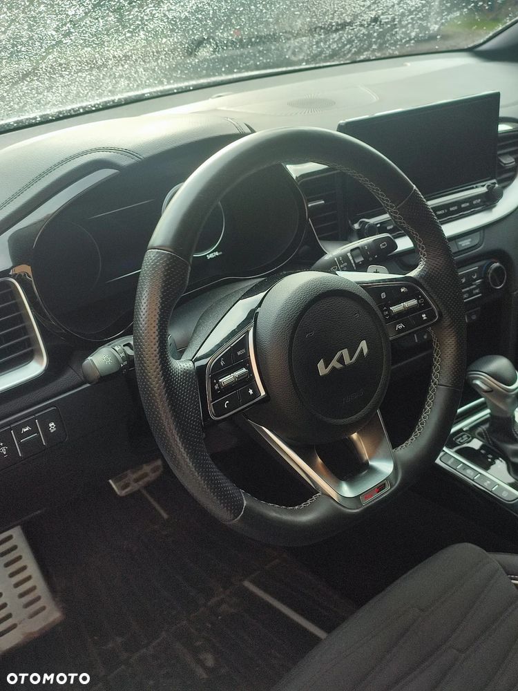 Kia Ceed 1.5 T-GDI GT-Line DCT - 12