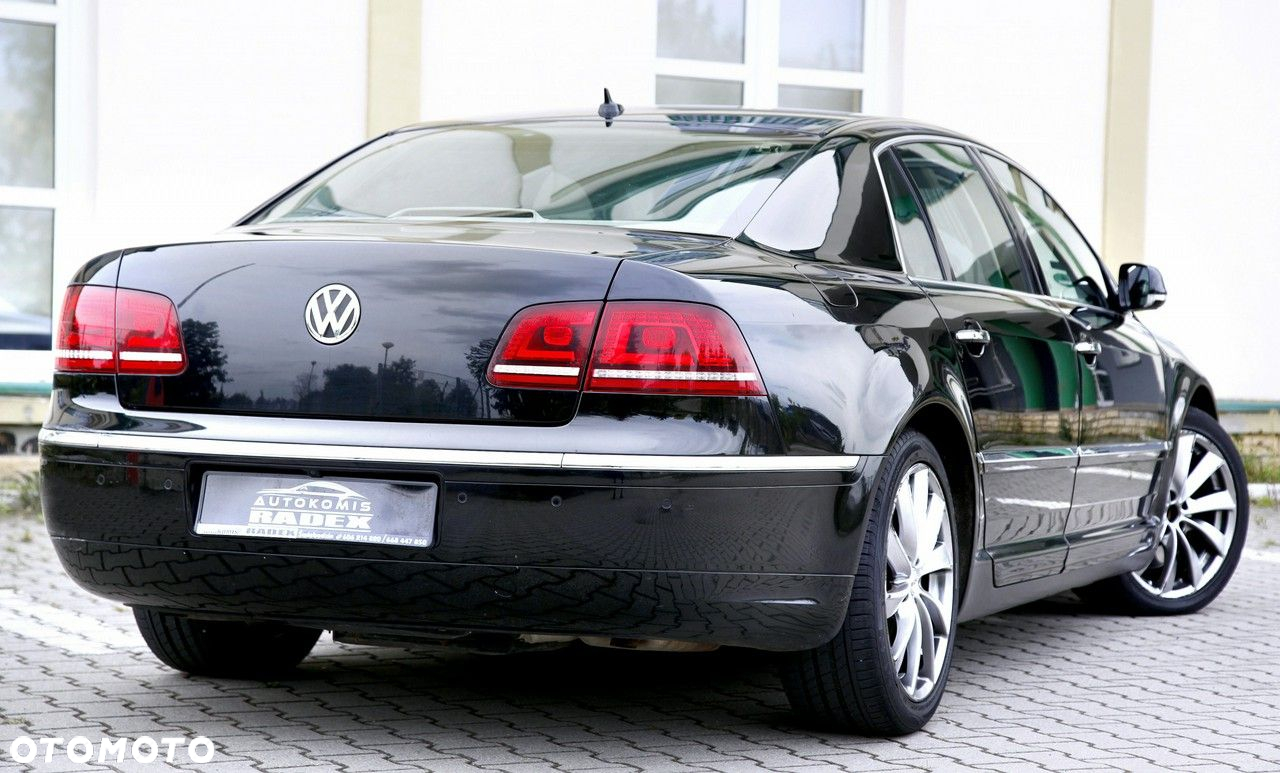 Volkswagen Phaeton - 23