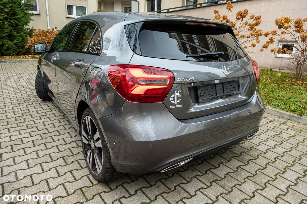 Mercedes-Benz Klasa A 180 7G-DCT Urban - 8