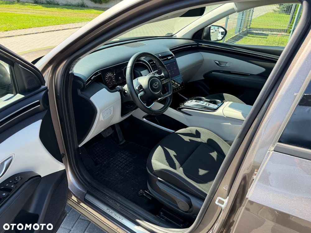 Hyundai Tucson 1.6 T-GDi HEV Platinum N Line 2WD - 25