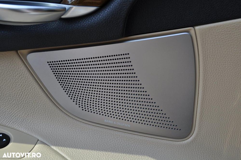 BMW Seria 7 750Ld xDrive - 32