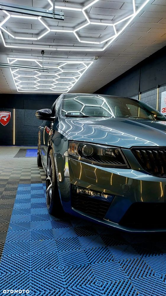 Skoda Octavia - 2