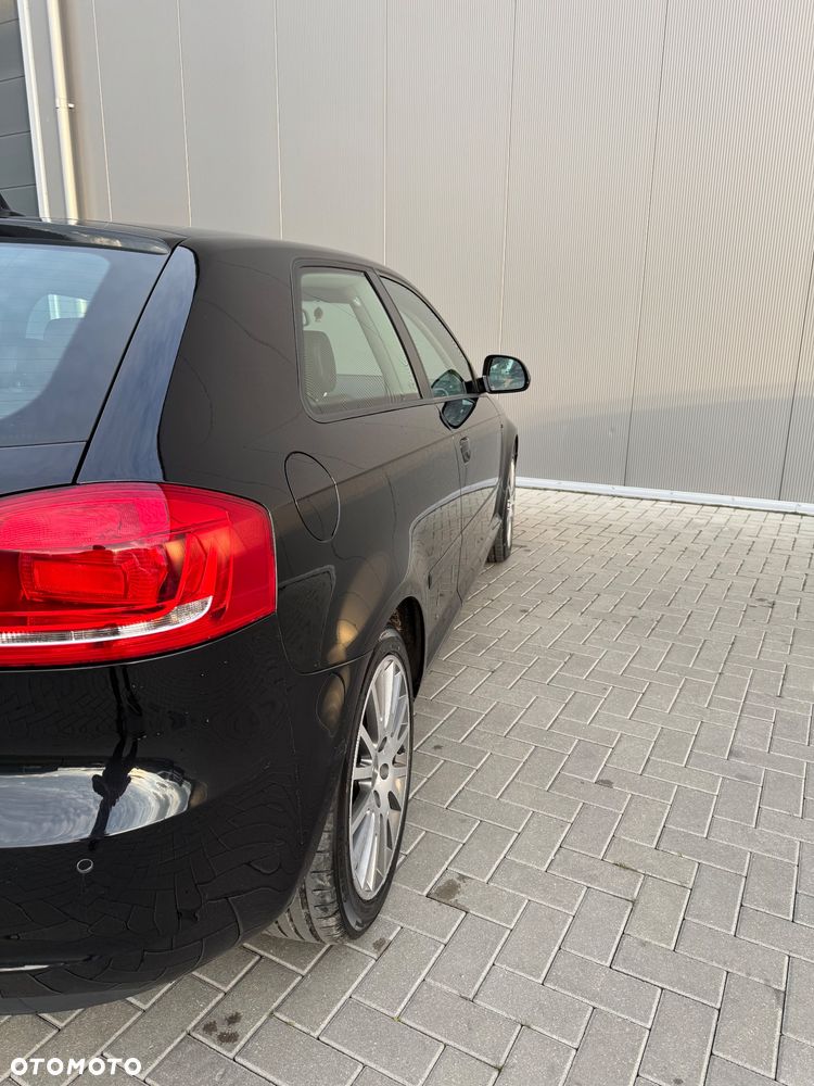 Audi A3 3-drzwiowe 2.0 TDI DPF Ambition - 5