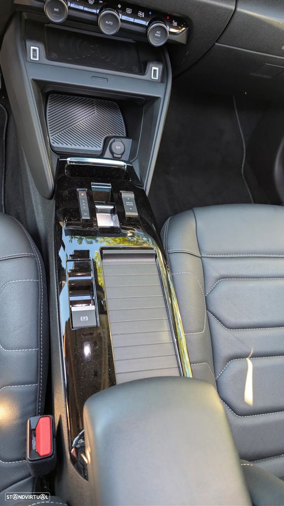 Citroën C4 1.2 PureTech Shine Pack EAT8 - 21