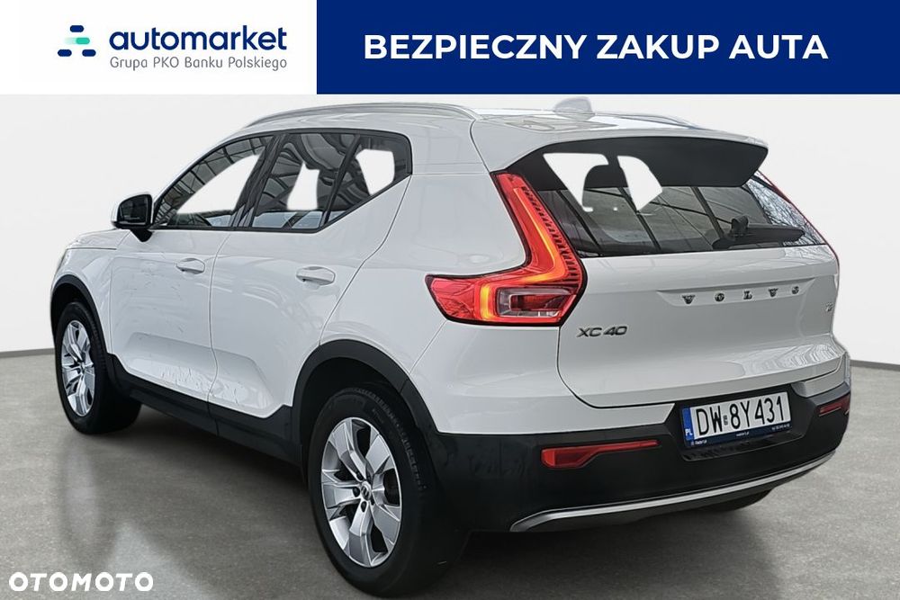 Volvo XC 40 T3 Momentum - 2