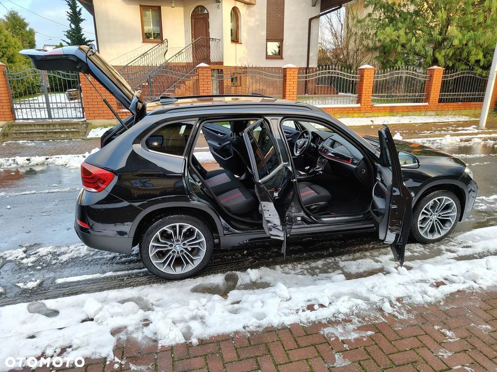 BMW X1 sDrive16d Sport Line - 13