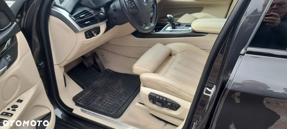 BMW X5 xDrive30d Sport-Aut - 9