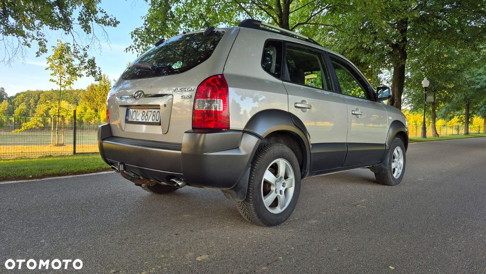 Hyundai Tucson - 4