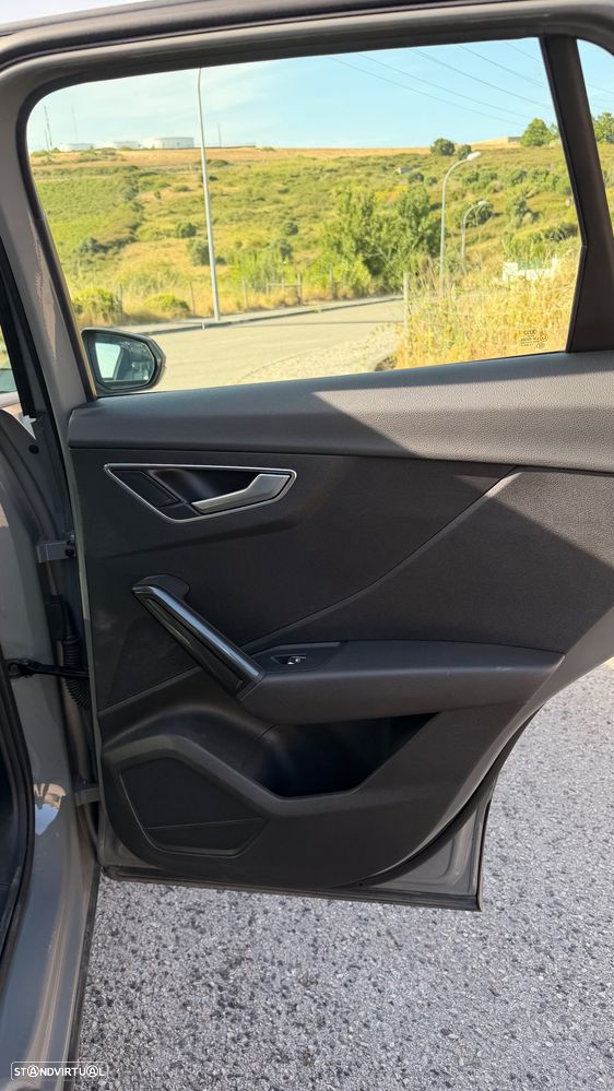 Audi Q2 2.0 TDI Sport S tronic quattro - 8