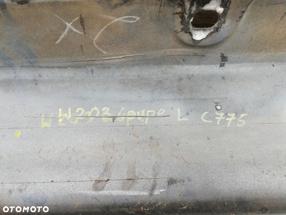 W203 COUPE LISTWA NAKŁADKA PROGOWA LEWA Prawa C775 - 2