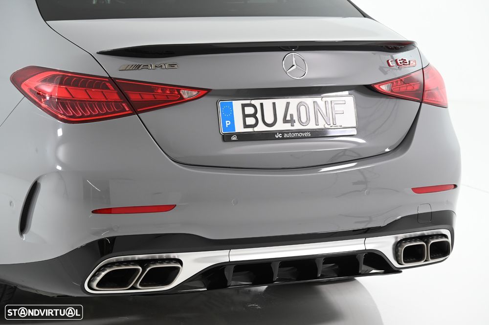 Mercedes-Benz C 63 AMG S E Performance 4Matic - 23