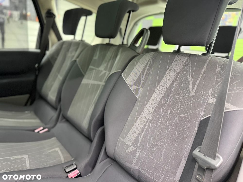Renault Scenic 2.0 16V Luxe Expression - 19