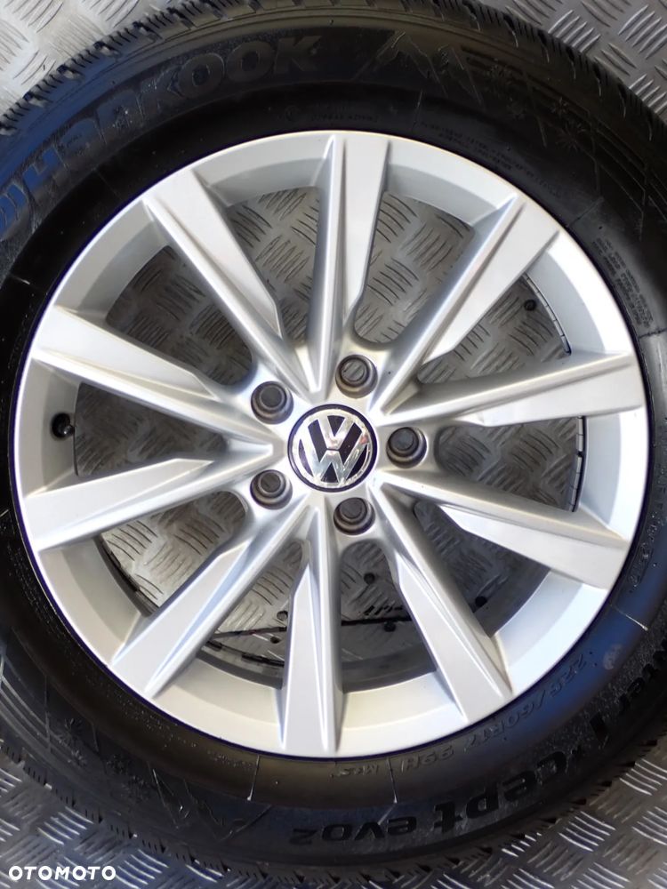 KOŁA FELGI ALUMINIOWE VW 7JX17 ET 43 5X112 5N0601025 S Z OPONAMI ZIMA 235/55/17 - 6