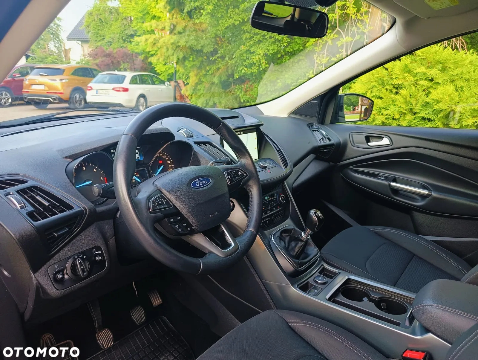 Ford Kuga 2.0 TDCi AWD Titanium - 37