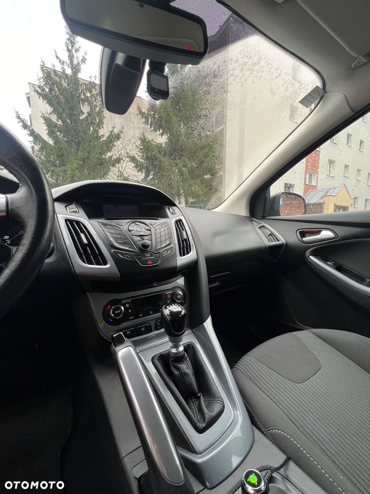 Ford Focus 1.0 EcoBoost Titanium - 34