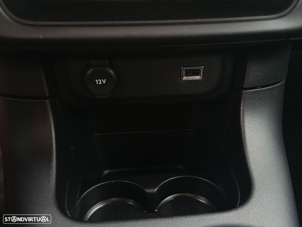 Citroën C3 1.2 PureTech Plus - 21