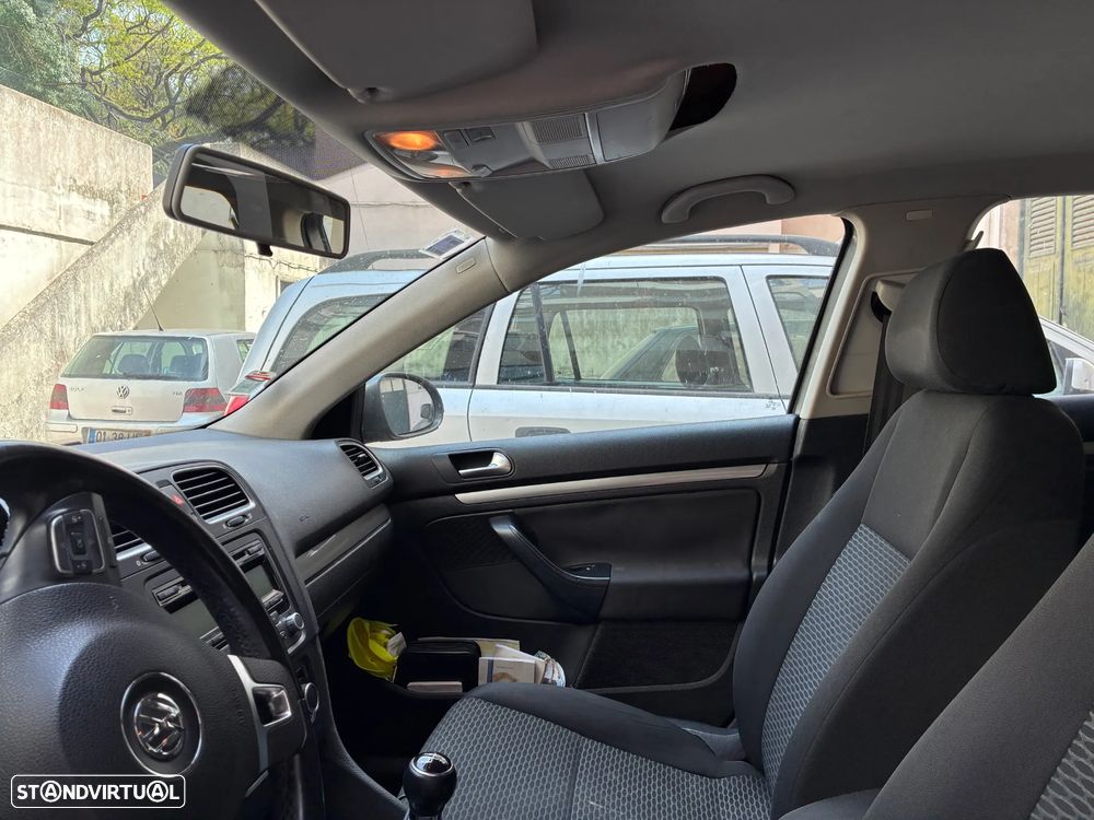 VW Golf Variant 1.6 TDi Trendline - 22