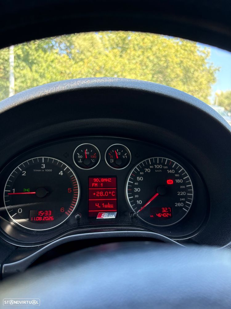 Audi A3 2.0 TDI S-line — fotografia 3