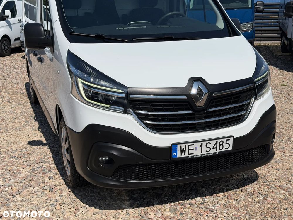 Renault Trafic - 11