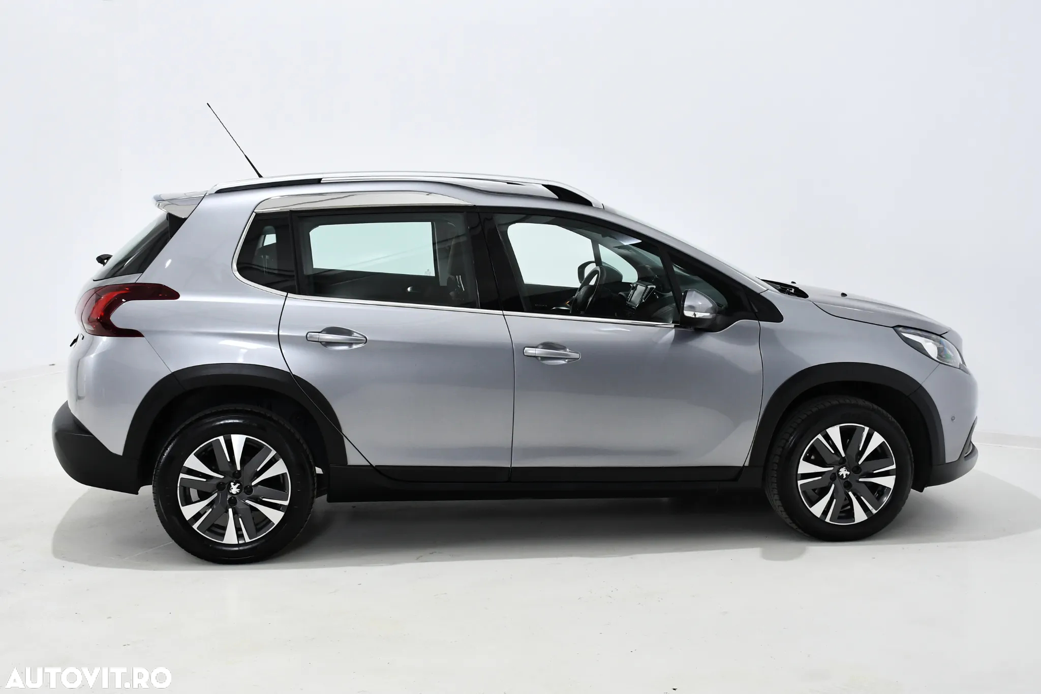 Peugeot 2008 1.2 PureTech Turbo EAT6 S&S Allure - 2