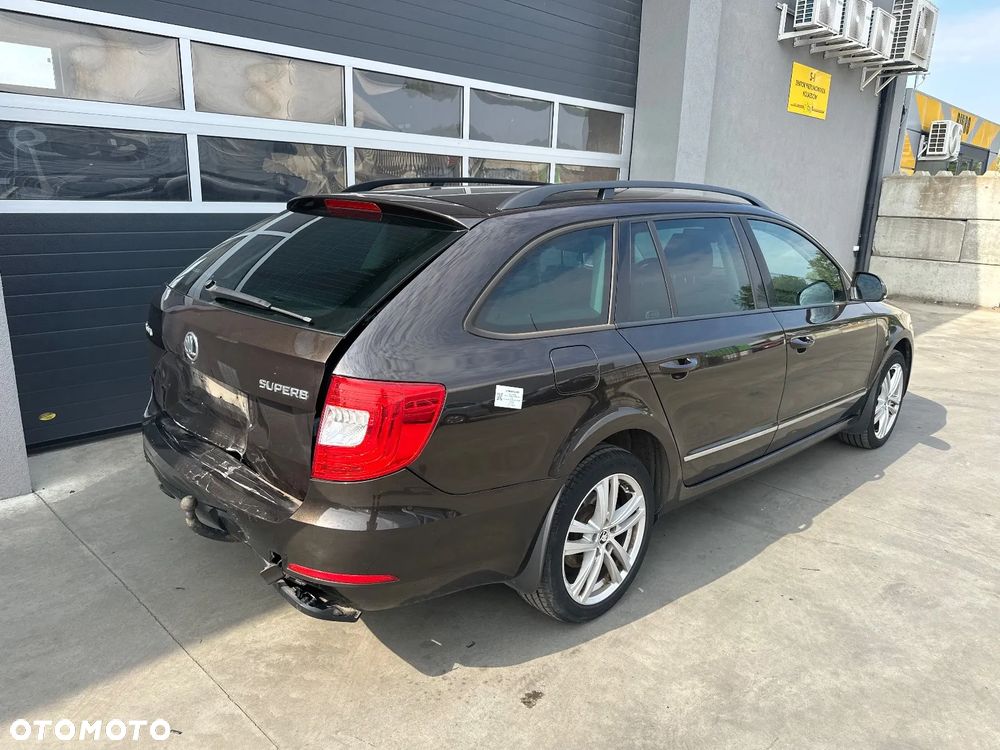 Skoda Superb 2.0 TDI Active - 3
